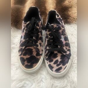 Superga Leopard Velvet Sneakers! Sz 10! Chic Sneaks!